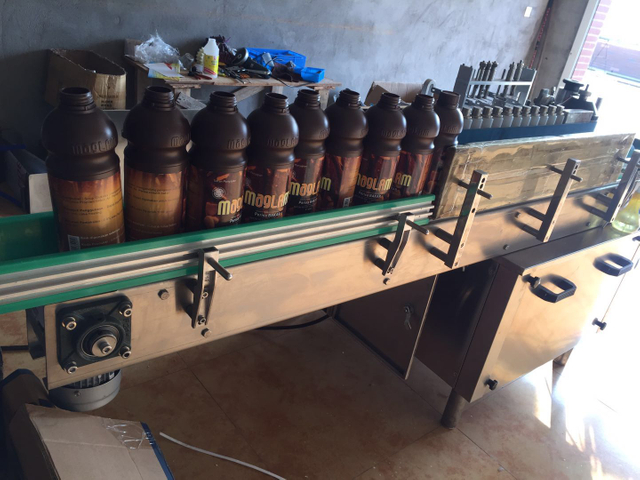 Glue Labeling Machine